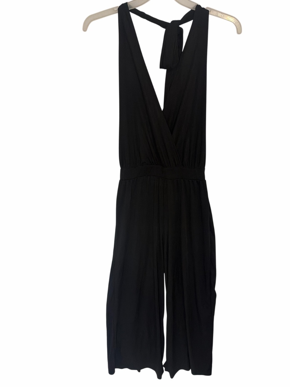 Elegant Black Halter V-Neck Jumpsuit